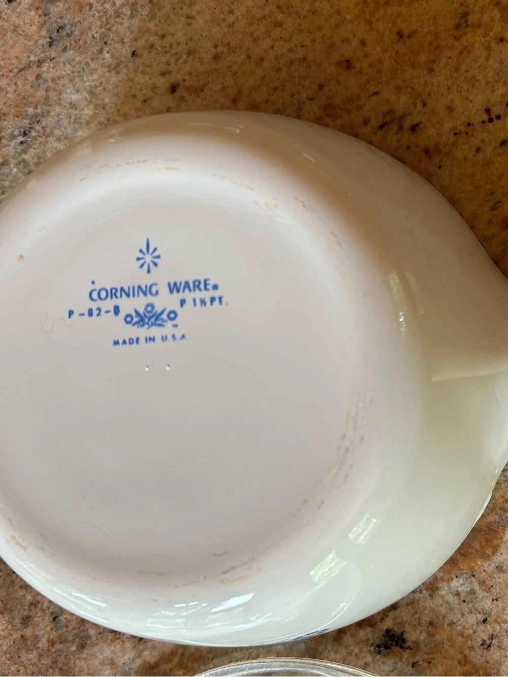 Corningware P82-B Cornflower Blue 1 1/2 Pint Saucepan w/Pyrex Lid P81-C Flawless